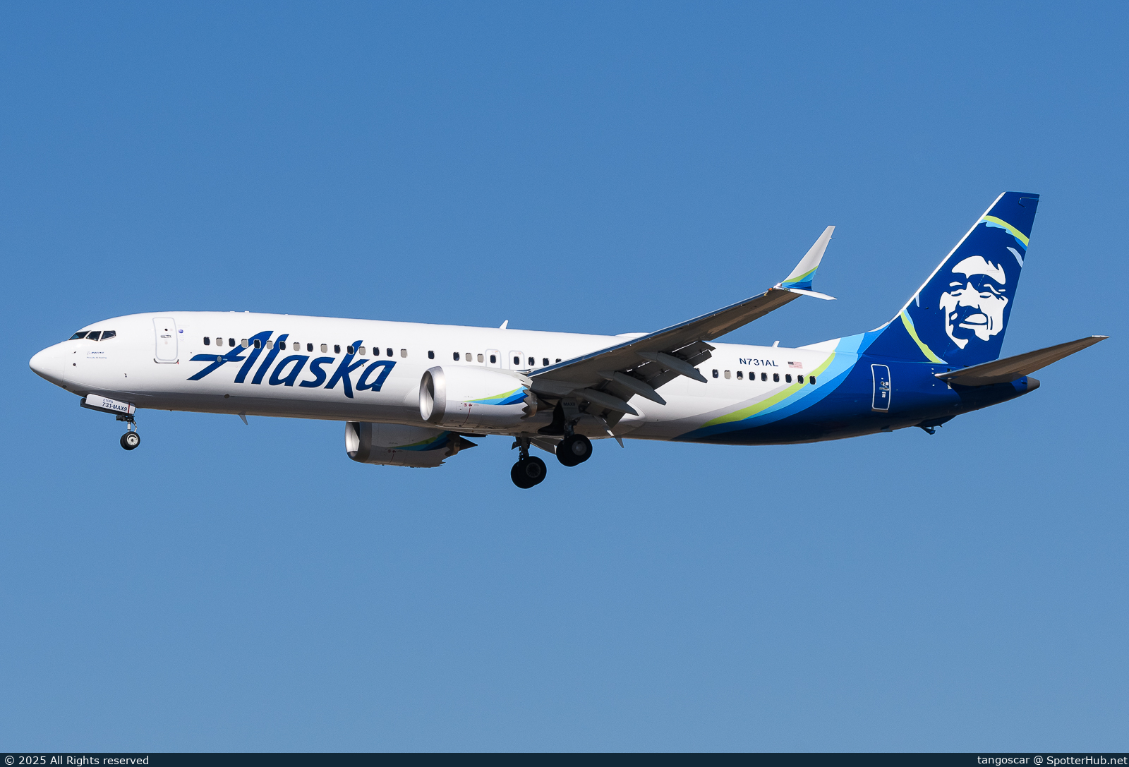 Photo of N731AL - Boeing 737 MAX 9 operated by Alaska Airlines