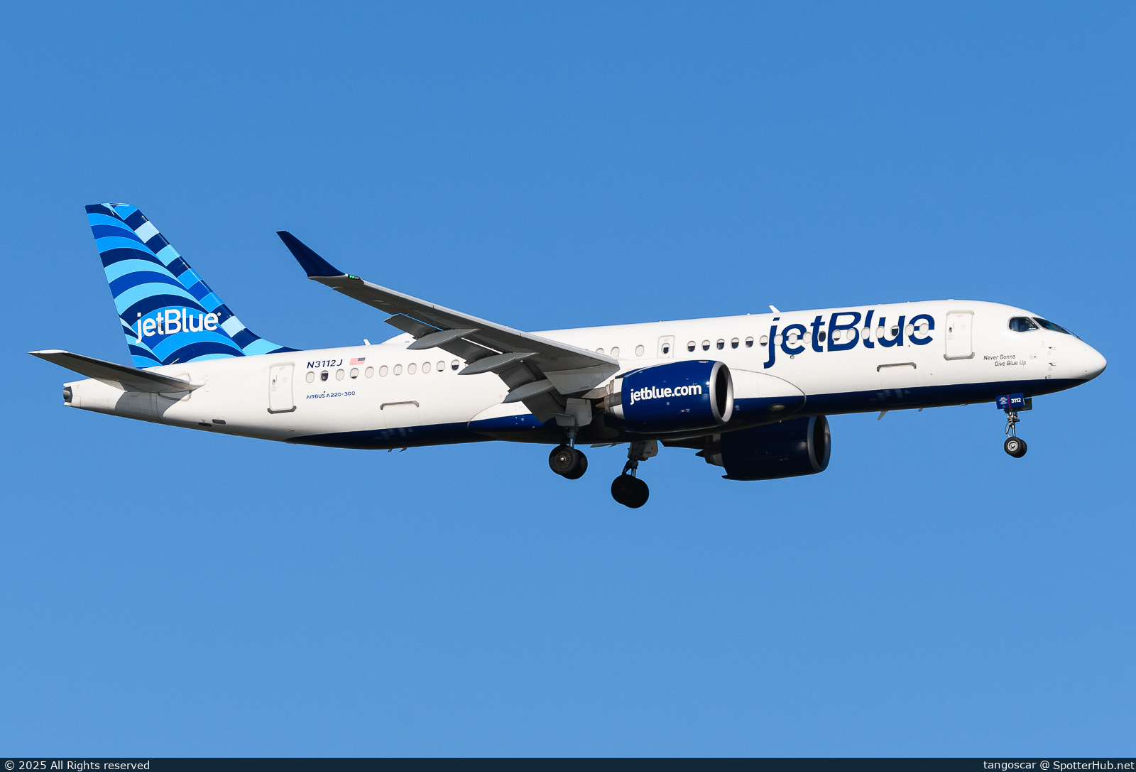 Photo of N3112J - Airbus A220-300 operated by jetBlue Airways