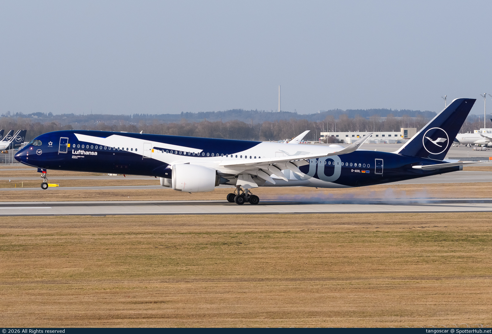 Photo of D-AIXL - Airbus A350-941 operated by Lufthansa