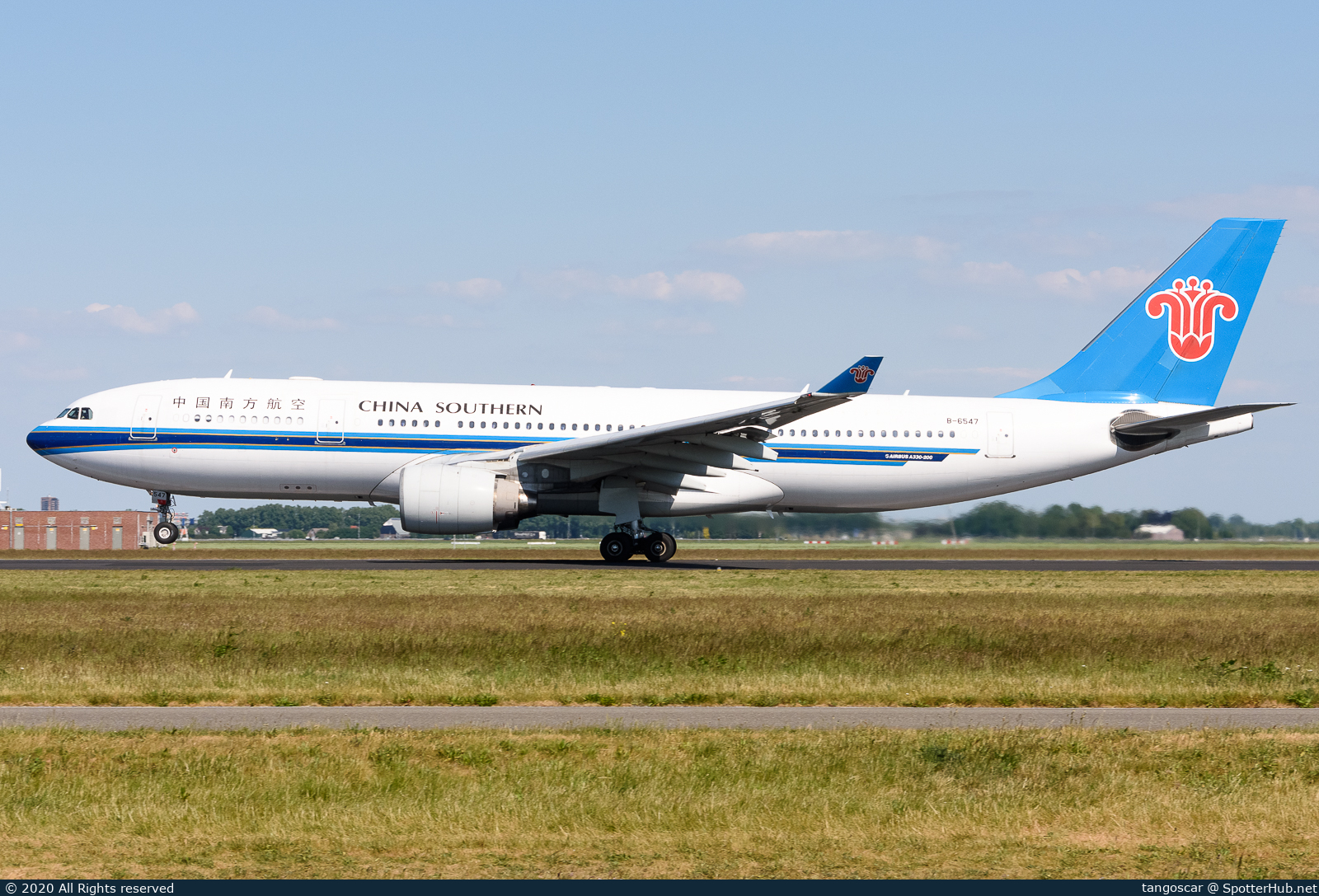 Photo of B-6547 - Airbus A330-223 operated by China Southern Airlines