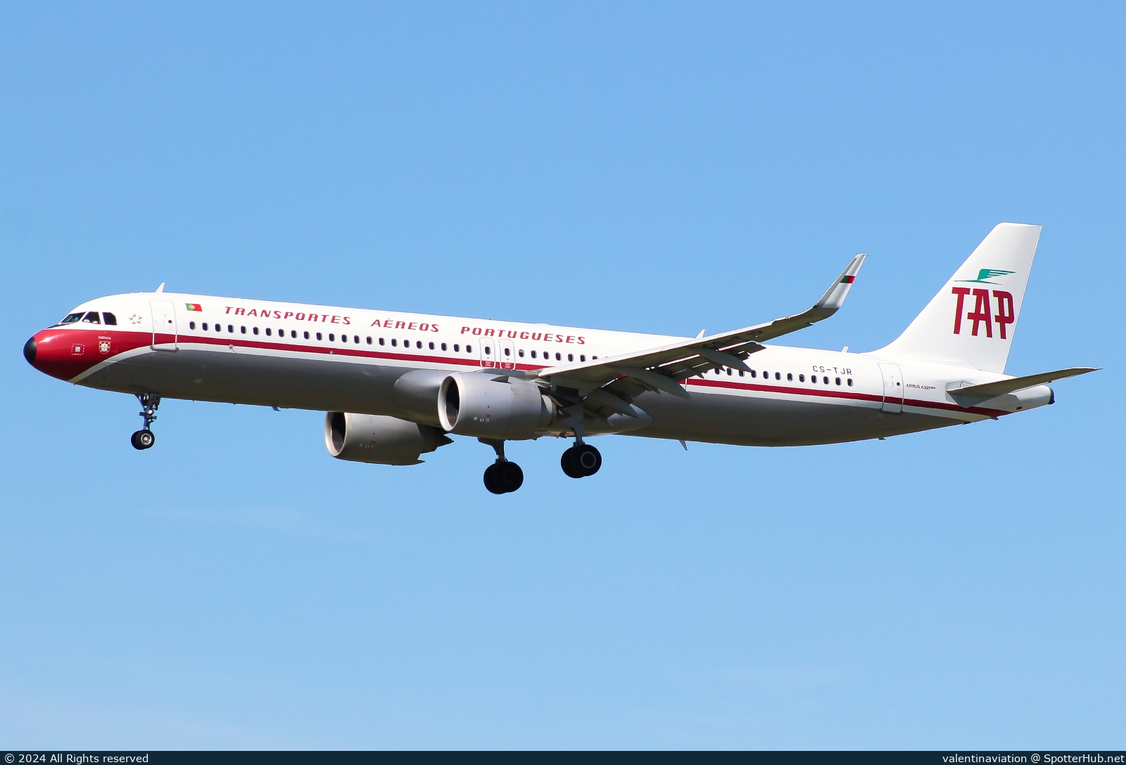 Photo of CS-TJR - Airbus A321-251NX operated by TAP Air Portugal