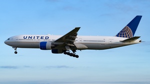 N228UA - Boeing 777-222(ER)