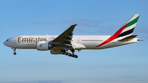 A6-EWF - Boeing 777-21H(LR)