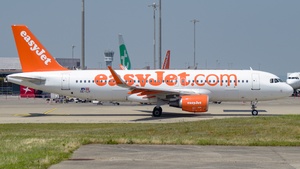 Photo of OE-IJY - Airbus A320-214 operated by easyJet Europe