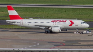 Photo of OE-LBO - Airbus A320-214 operated by Austrian Airlines