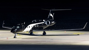 Photo of N444SC - Gulfstream GV operated by Talon Air