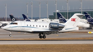 Photo of C-215 - Bombardier Challenger 604 operated by Royal Danish Air Force