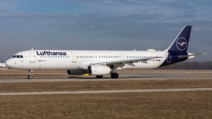 Photo of D-AIDH - Airbus A321-231 operated by Lufthansa
