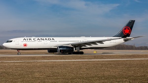 Photo of C-GHKC - Airbus A330-343 operated by Air Canada