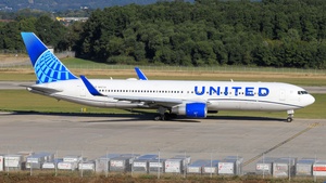 N667UA