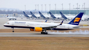 Photo of TF-FIO - Boeing 757-208 operated by Icelandair