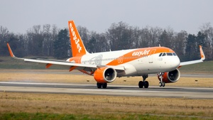 Photo of HB-AYO - Airbus A320-251N operated by easyJet Switzerland