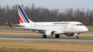 Photo of F-HBXJ - Embraer ERJ-170STD operated by Air France HOP