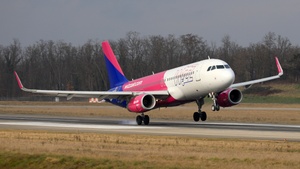 Photo of 9H-WZQ - Airbus A320-232 operated by Wizz Air Malta