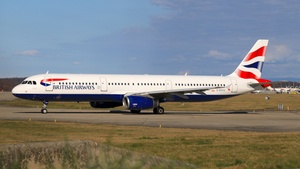 Photo of G-EUXC - Airbus A321-231 operated by British Airways (opb BA Euroflyer)