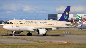 Photo of HZ-ASG - Airbus A320-214 operated by Saudi Arabian Airlines