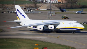 UR-82008 - Antonov An-124-100M-150 Ruslan
