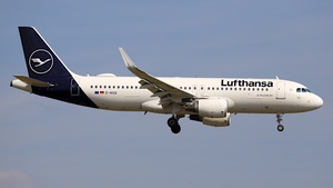 D-AIUG - Airbus A320-214