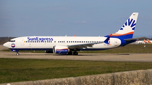 TC-SMT - Boeing 737 MAX 8