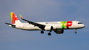 Photo of CS-TJS - Airbus A321-251NX operated by TAP Air Portugal