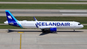 Photo of TF-IAC - Airbus A321-271NX operated by Icelandair