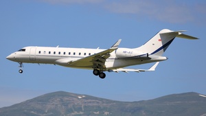 Photo of HB-JLC - Bombardier Global 6000 operated by Nomad Aviation