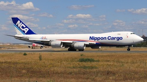 JA12KZ - Boeing 747-8KZF