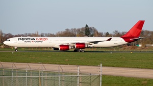 Photo of G-ECLC - Airbus A340-642 operated by European Cargo
