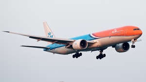 Photo of PH-BVA - Boeing 777-306(ER) operated by KLM Royal Dutch Airlines