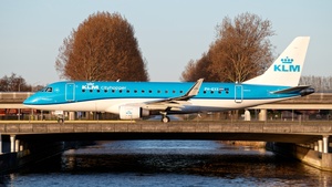 PH-EXX - Embraer ERJ-175STD