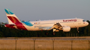 Photo of D-ABZL - Airbus A320-216 operated by Eurowings