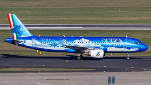 Photo of EI-DSY - Airbus A320-216 operated by ITA Airways