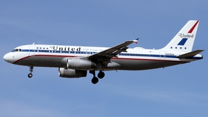 Photo of N475UA - Airbus A320-232 operated by United Airlines