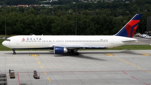 Photo of N171DN - Boeing 767-332(ER) operated by Delta Air Lines