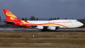 Photo of B-2432 - Boeing 747-481(BDSF) operated by Yangtze River Express