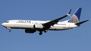 Photo of N12216 - Boeing 737-824 operated by United Airlines
