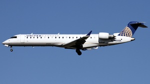 Photo of N782SK - Bombardier CRJ-701ER operated by United Express (opb SkyWest Airlines)