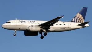 Photo of N845UA - Airbus A319-131 operated by United Airlines