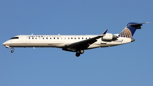 Photo of N795SK - Bombardier CRJ-701ER operated by United Express (opb SkyWest Airlines)