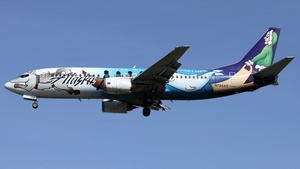 Photo of N705AS - Boeing 737-490 operated by Alaska Airlines