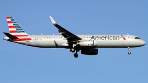 Photo of N148AN - Airbus A321-231 operated by American Airlines