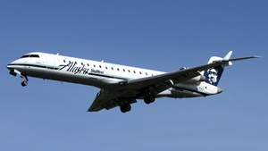 Photo of N215AG - Bombardier CRJ-701ER operated by Alaska Airlines (opb SkyWest Airlines)