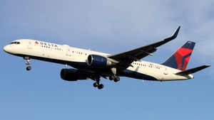 Photo of N542US - Boeing 757-251 operated by Delta Air Lines