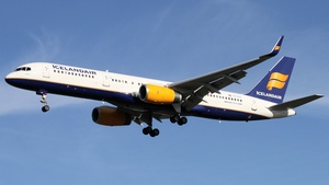 Photo of TF-FIV - Boeing 757-208 operated by Icelandair