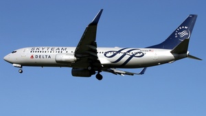 Photo of N381DN - Boeing 737-832 operated by Delta Air Lines