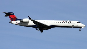 Photo of N762SK - Bombardier CRJ-701ER operated by Delta Connection (opb SkyWest Airlines)