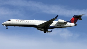 Photo of N617QX - Bombardier CRJ-701ER operated by Delta Connection (opb SkyWest Airlines)