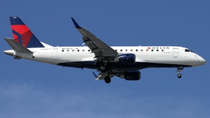 Photo of N629CZ - Embraer ERJ-175LR operated by Delta Connection (opb Compass Airlines)