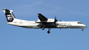 Photo of N410QX - Bombardier DHC-8-402 Dash 8 Q400 operated by Alaska Airlines (opb Horizon Air)