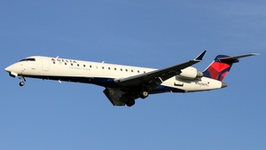 Photo of N762SK - Bombardier CRJ-701ER operated by Delta Connection (opb SkyWest Airlines)